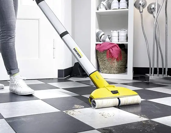 Karcher Steam Cleaner Mop Roller In Kitchen