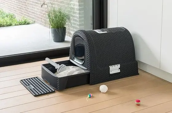 Curver Pet Litterbox Black