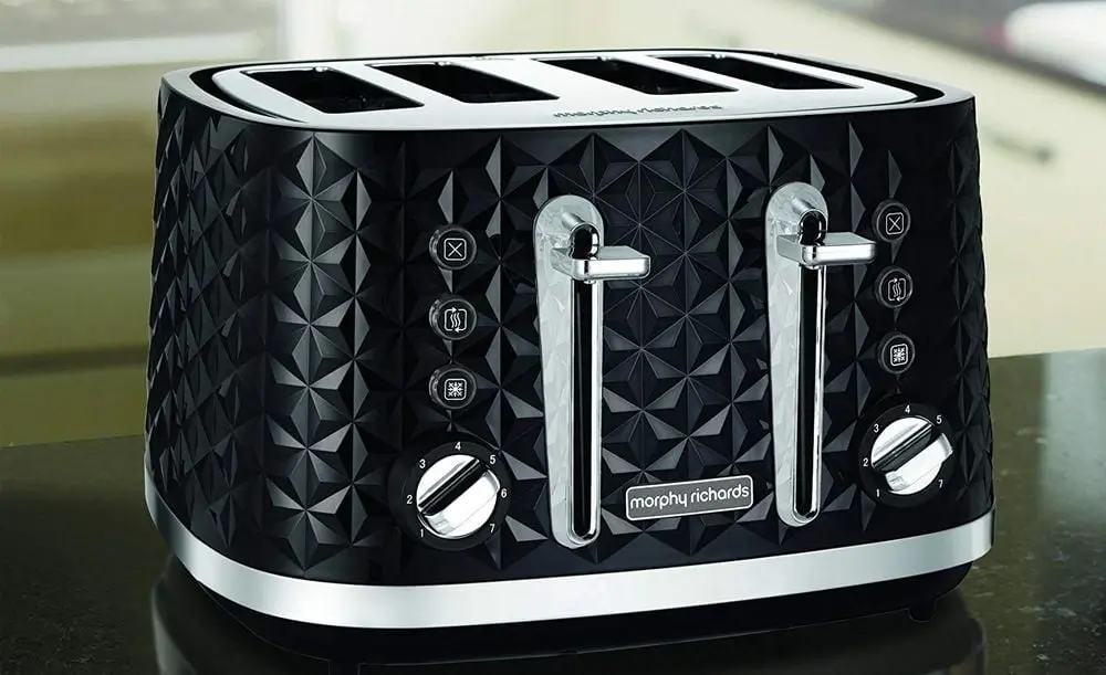 Morphy Richards Vector Toaster In Black