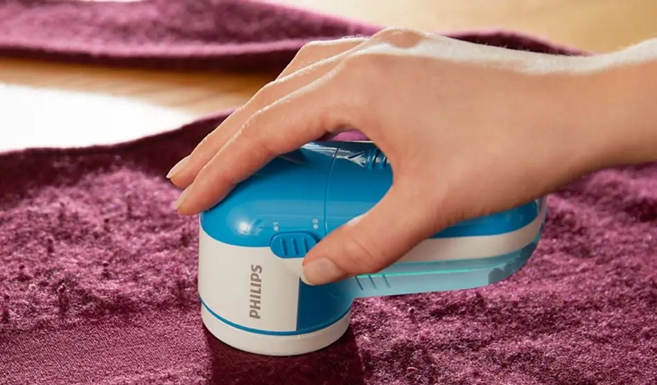 Philips Blue Lint Remover For Jumpers