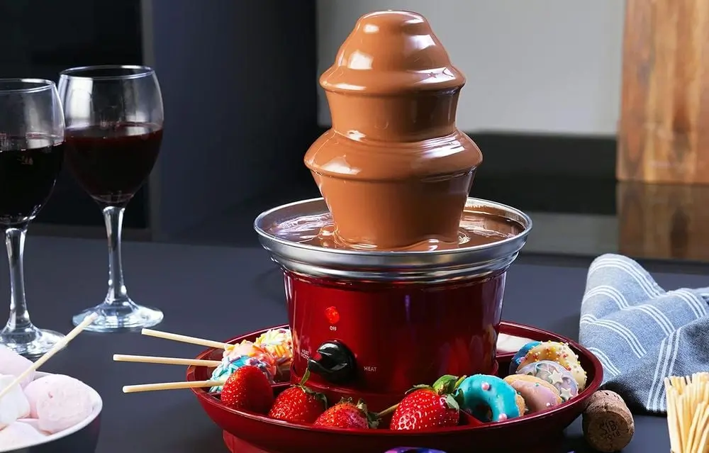 Giles & Posner Chocolate Fountain With Wine